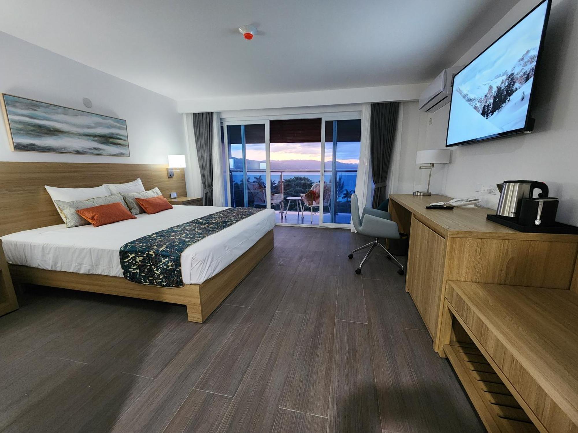 Hotel 39 Jamaica Montego Bay Exteriör bild
